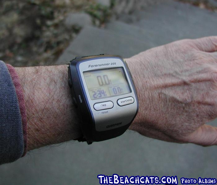 Garmin 205_size