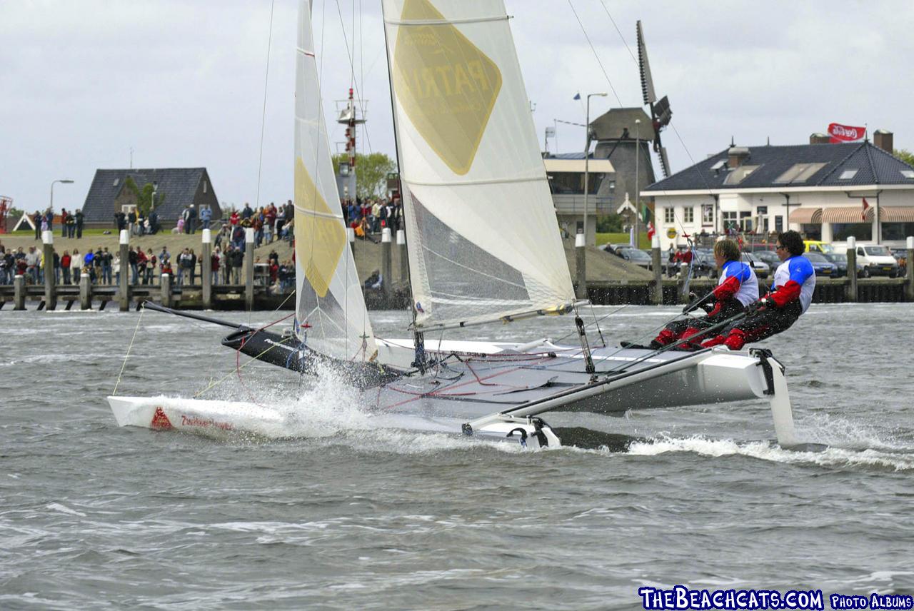 Wouter Samama and Jeroen van Leeuwen broke the all-time record on their Tornado.