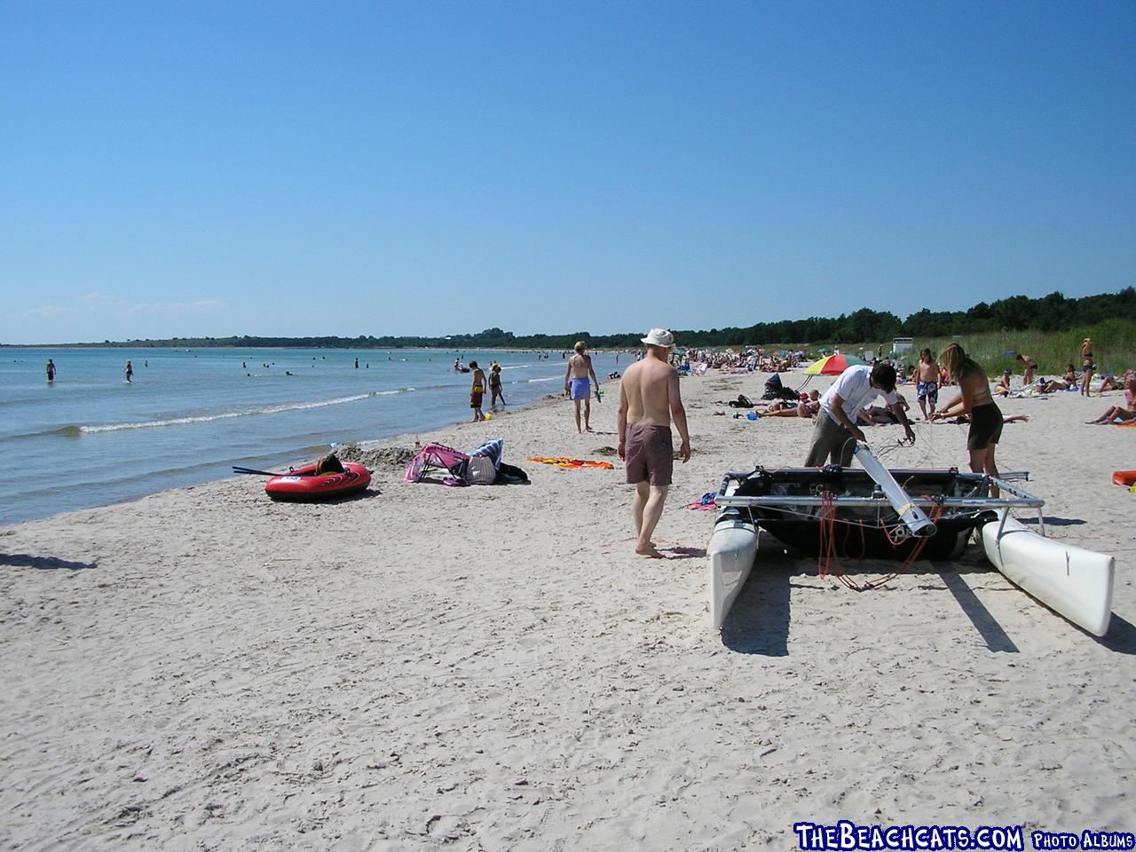 Mounting on the beach 2