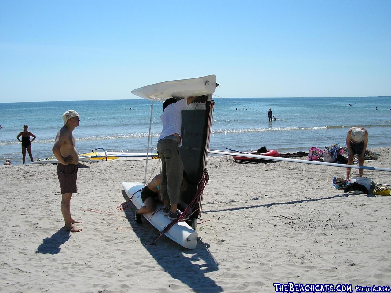 Mounting on the beach 3