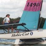 PAULs HOBIE 18M FLYING A HULL