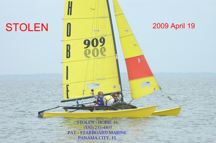 Hobie 16 with sail number 909