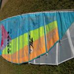 Hobie 18 stock and squaretop sail compared