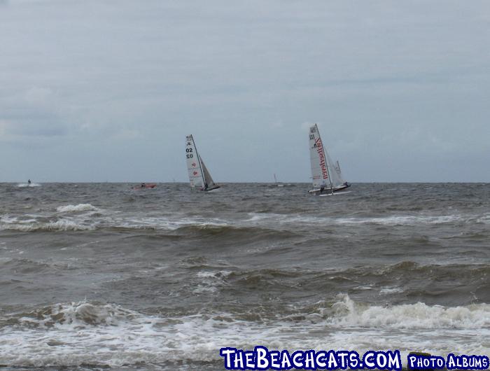 Start of the 2nd Pro-Am race